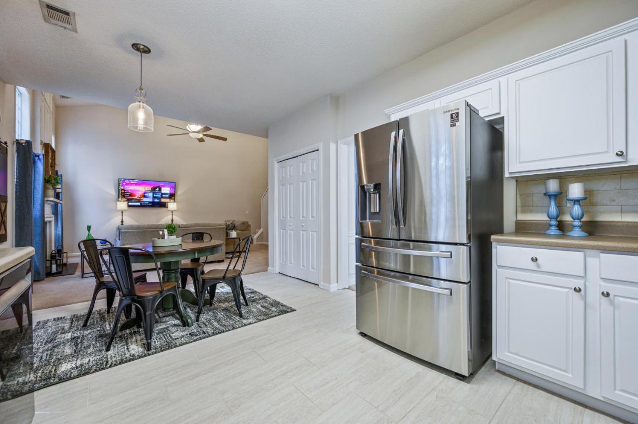 Enjoy This Amazing Home With Porch & Grill Near Dt Woodstock Exteriör bild