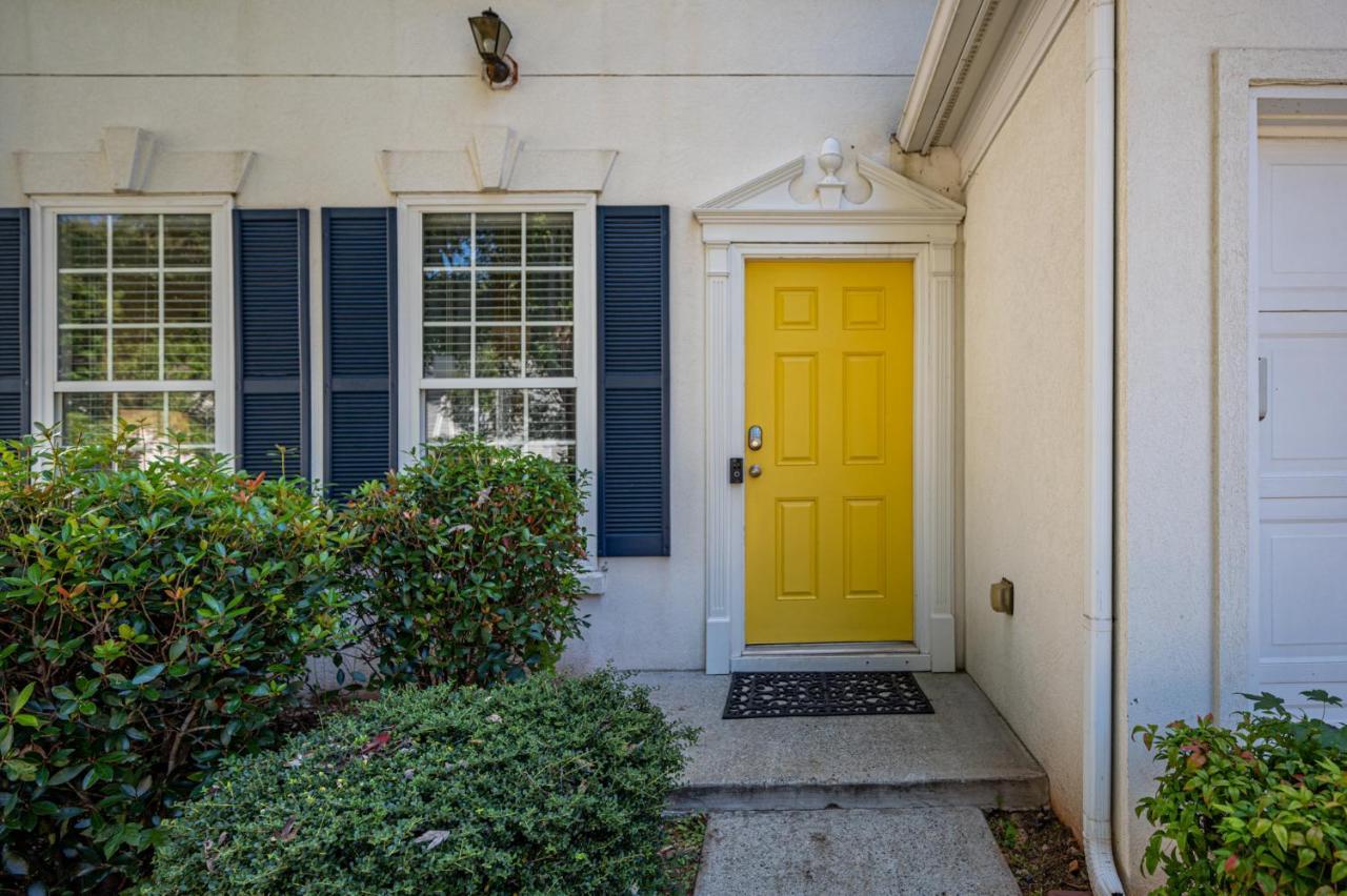 Enjoy This Amazing Home With Porch & Grill Near Dt Woodstock Exteriör bild