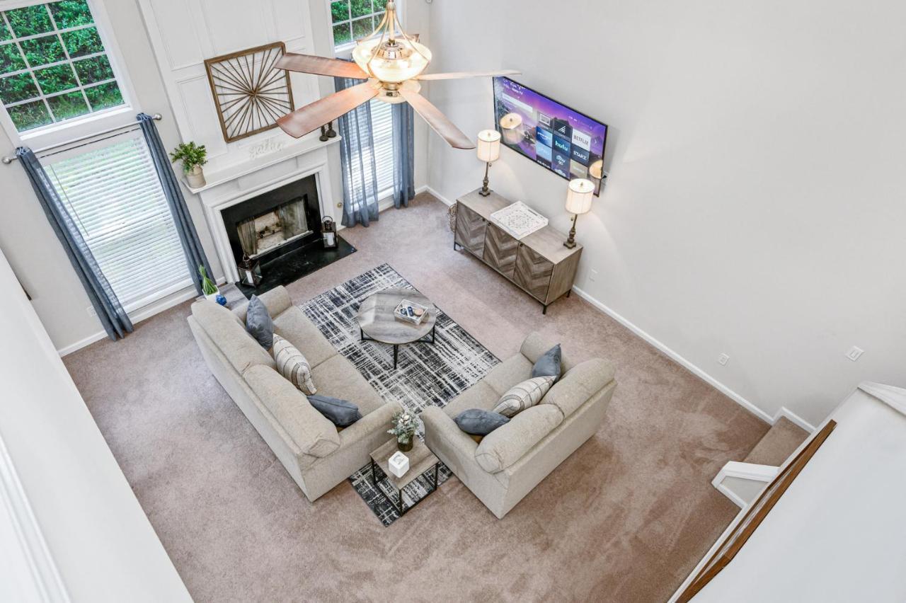 Enjoy This Amazing Home With Porch & Grill Near Dt Woodstock Exteriör bild