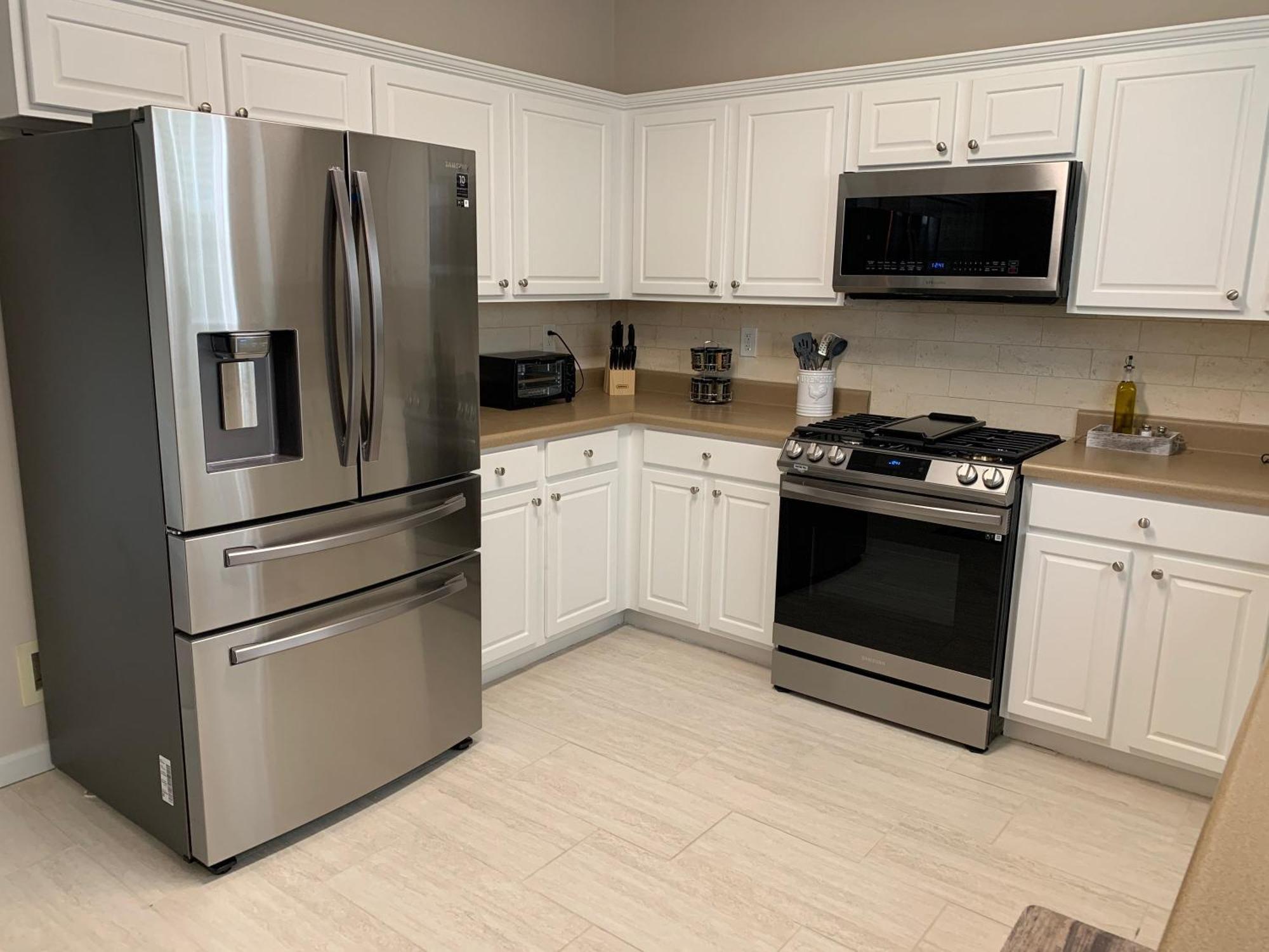 Enjoy This Amazing Home With Porch & Grill Near Dt Woodstock Rum bild