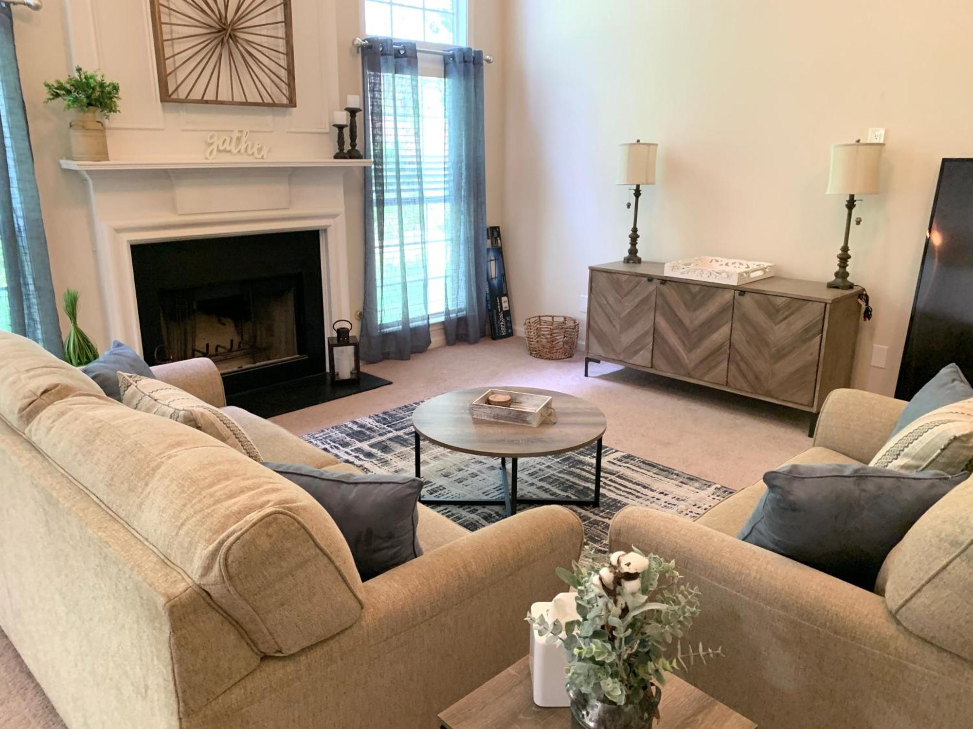 Enjoy This Amazing Home With Porch & Grill Near Dt Woodstock Rum bild